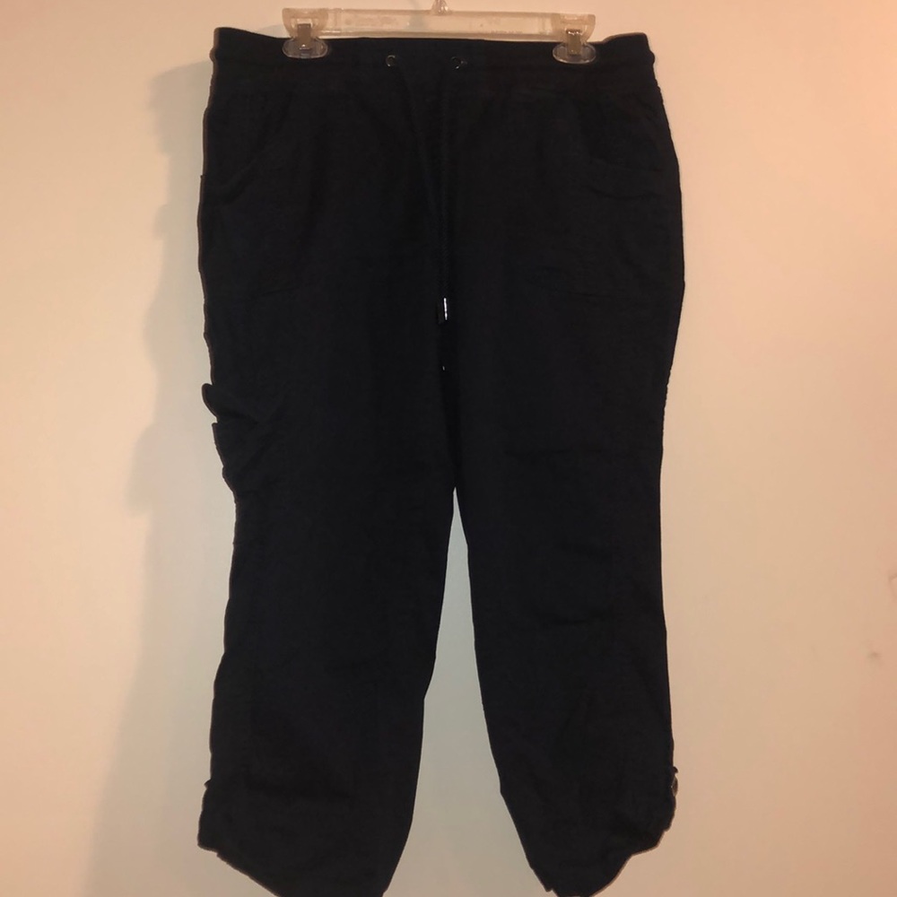 NAVY BLUE CARGO CAPRIS!